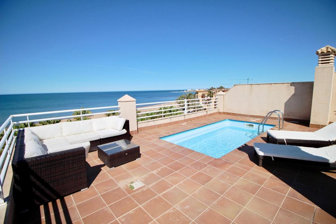 Atico Con Piscina Privada En Primera Linea Apartment เดเนีย ภายนอก รูปภาพ