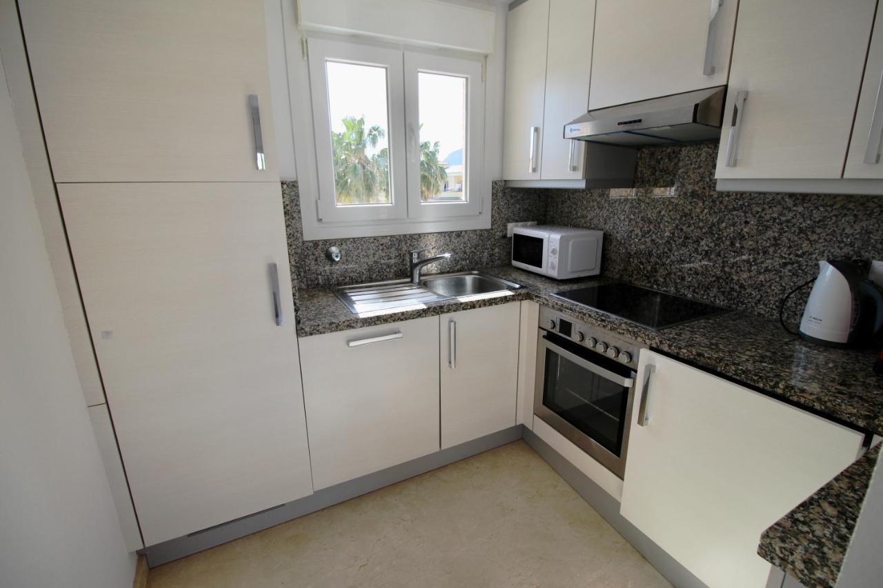 Atico Con Piscina Privada En Primera Linea Apartment เดเนีย ภายนอก รูปภาพ