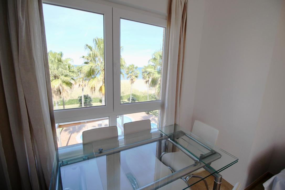 Atico Con Piscina Privada En Primera Linea Apartment เดเนีย ภายนอก รูปภาพ